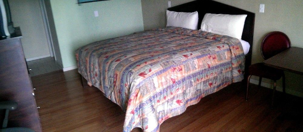 Provo Inn & Suites Zewnętrze zdjęcie